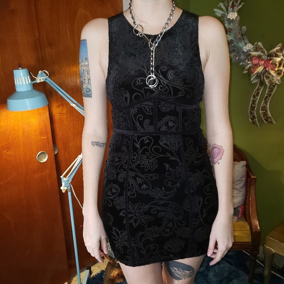 NWT Free People Velvet Floral Bodice Mini Dress - Picture 2 of 7